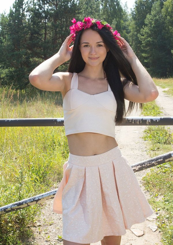 Мила, 18 лет, 4 размер груди